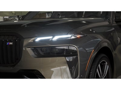 2027 BMW X7 M60i