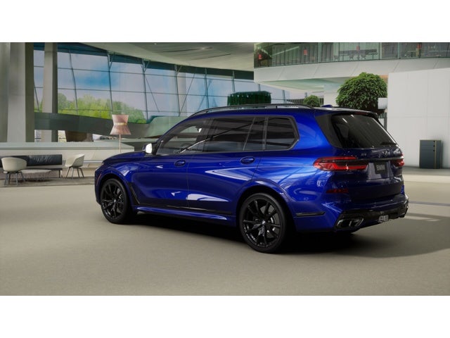 2027 BMW X7 M60i