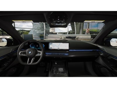 2027 BMW 550e 550e xDrive