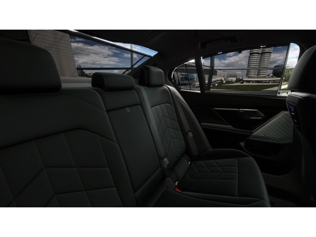 2027 BMW 550e 550e xDrive
