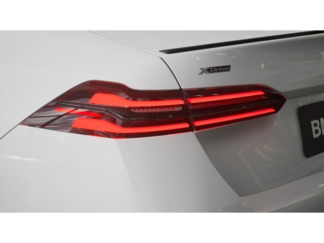 2027 BMW 530i 530i xDrive