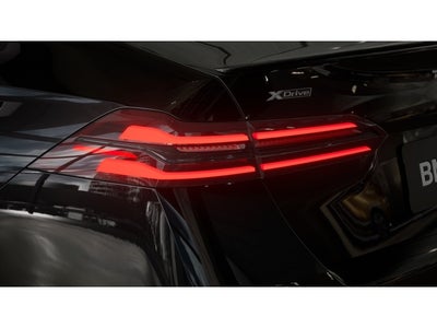 2027 BMW 530i 530i xDrive