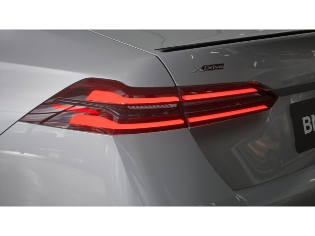 2027 BMW 530i 530i xDrive