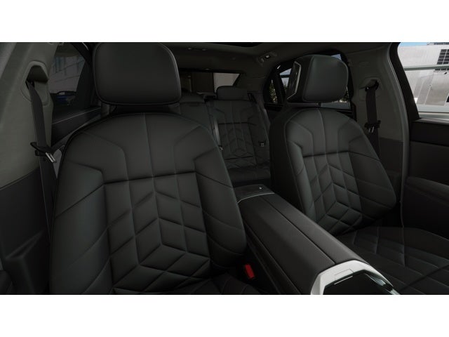 2027 BMW 740i 740i xDrive