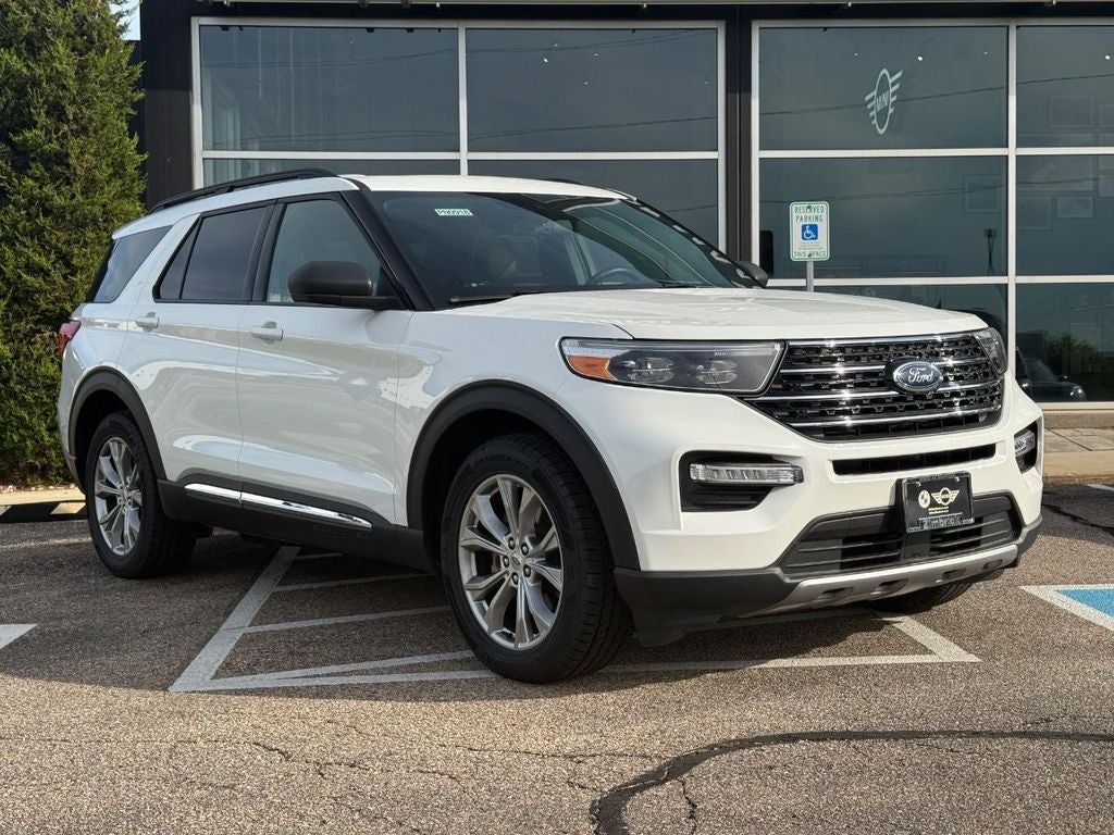 2020 Ford Explorer
