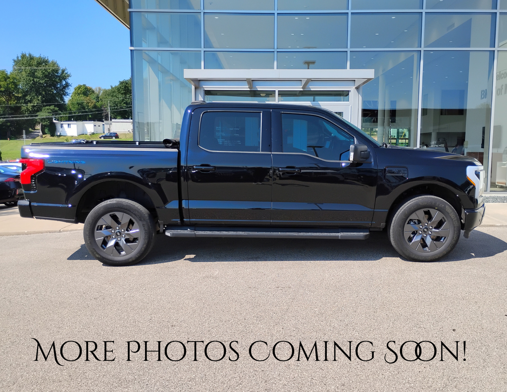 2023 Ford F-150 Lightning XLT