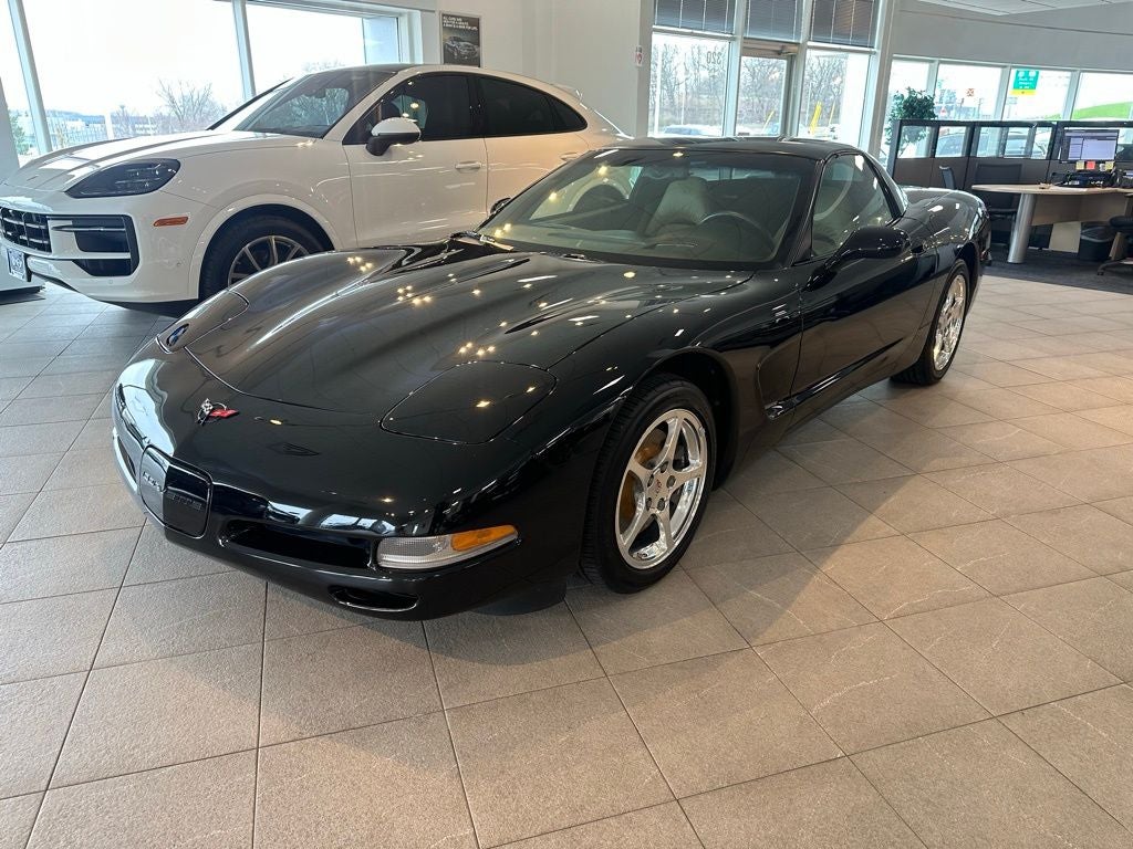 2001 Chevrolet Corvette Base