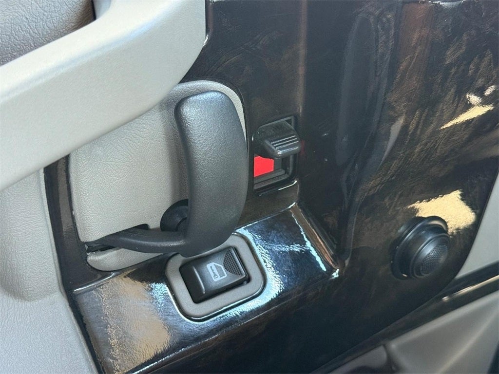 2020 Chevrolet Express 2500 Work Van Cargo