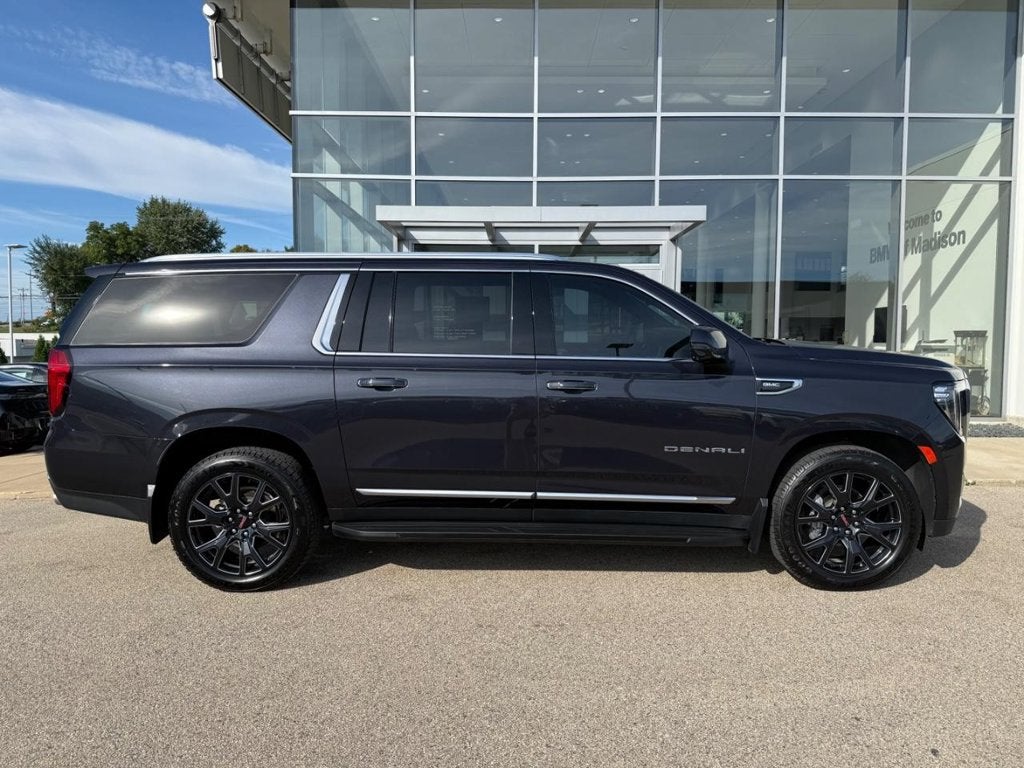 2023 GMC Yukon XL Denali