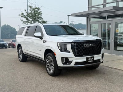 2023 GMC Yukon XL Denali Ultimate