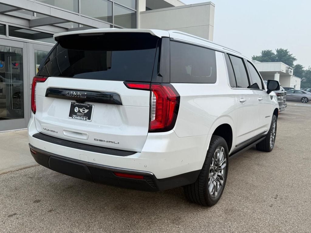 2023 GMC Yukon XL Denali Ultimate
