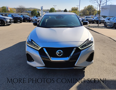 2022 Nissan Maxima SV