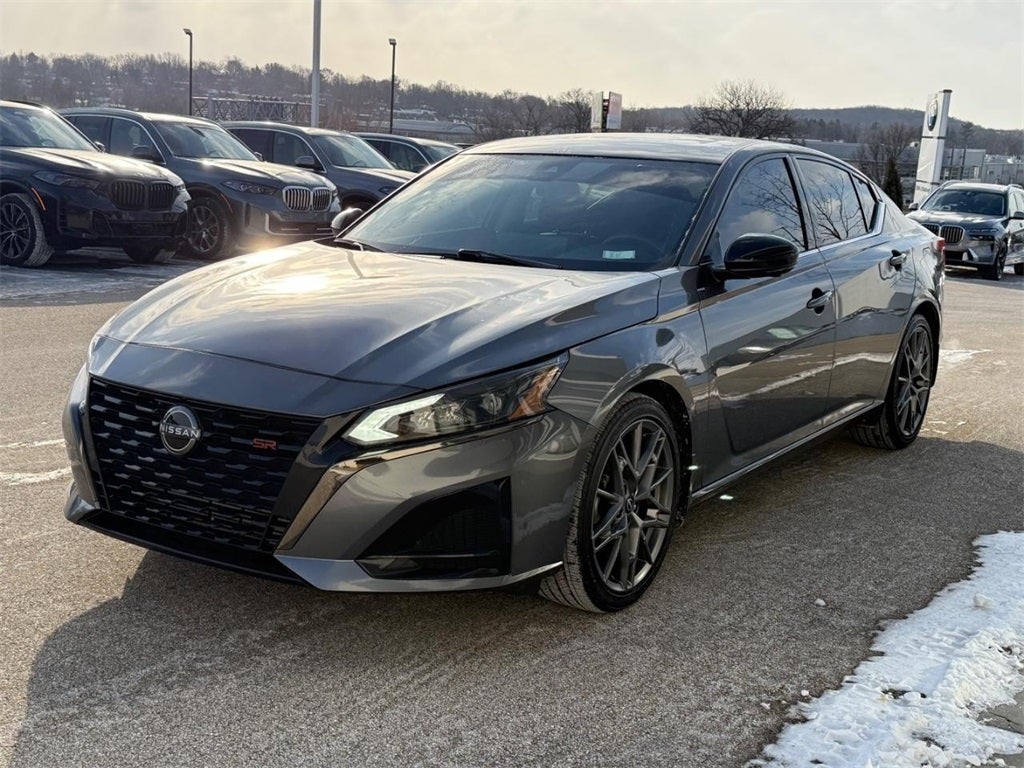 2023 Nissan Altima 2.0 SR