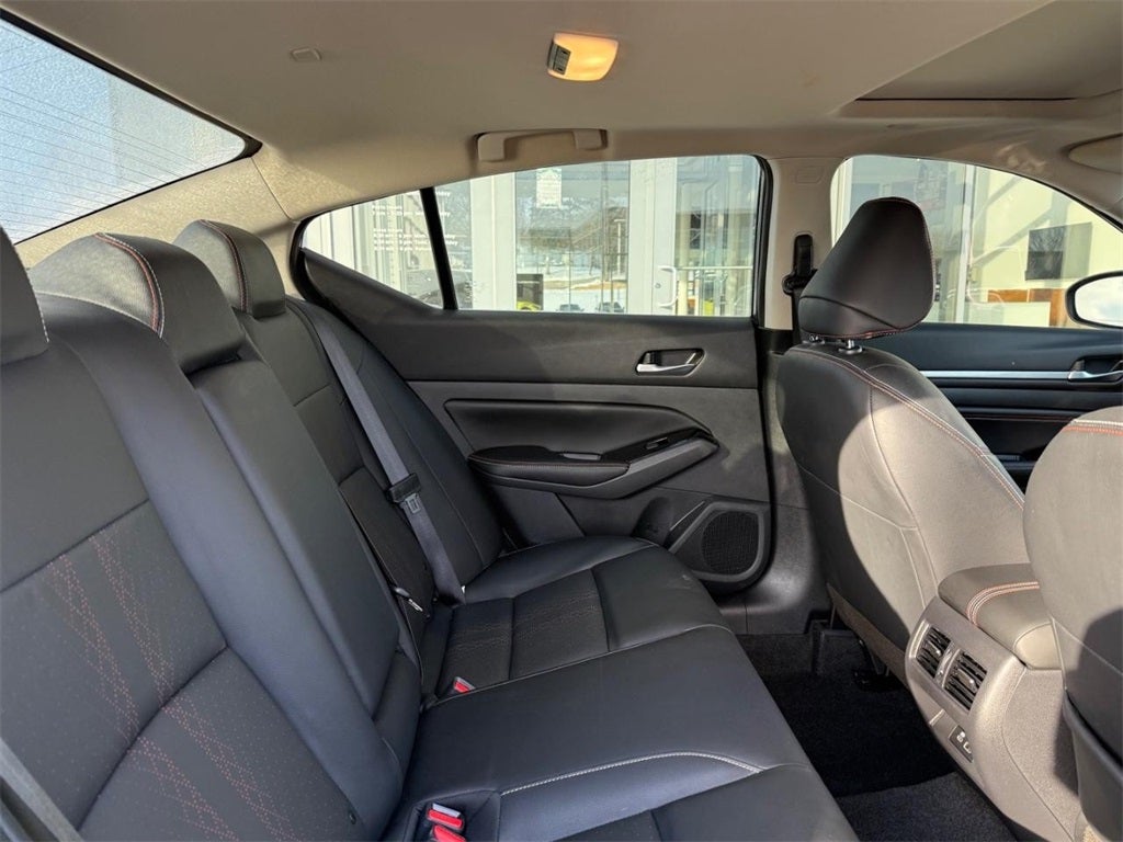 2023 Nissan Altima 2.0 SR