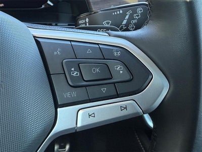 2025 Volkswagen Atlas 2.0T SEL Premium R-Line