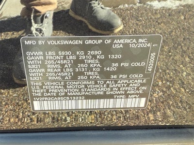 2025 Volkswagen Atlas 2.0T SEL Premium R-Line