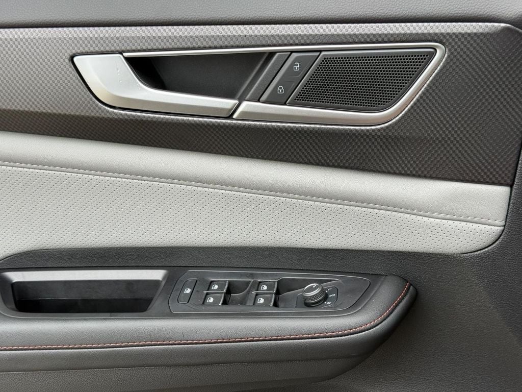 2024 Volkswagen Atlas 2.0T Peak Edition SEL