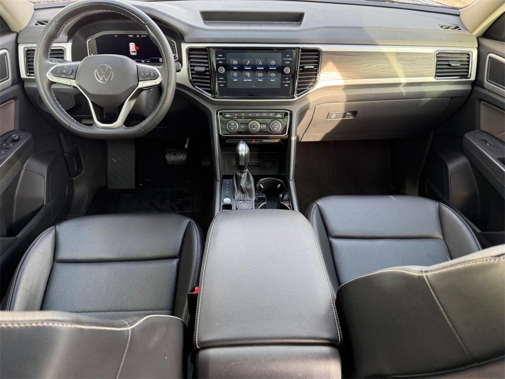 2022 Volkswagen Atlas 3.6L V6 SE w/Technology
