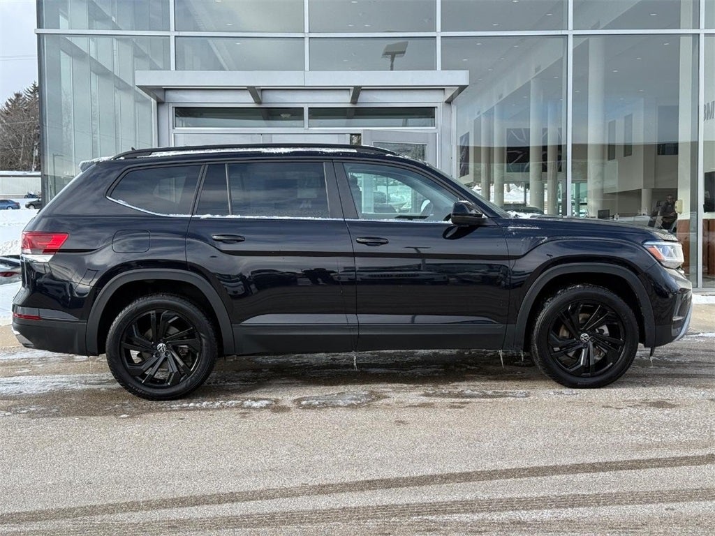 2022 Volkswagen Atlas 3.6L V6 SE w/Technology