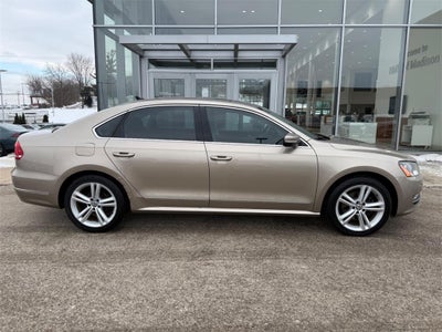 2015 Volkswagen Passat SEL Premium