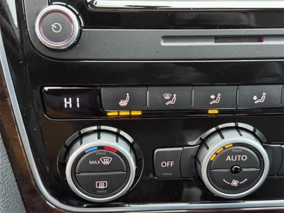 2015 Volkswagen Passat SEL Premium