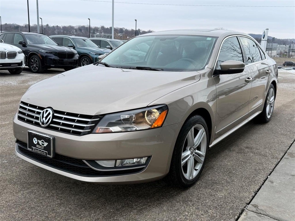 2015 Volkswagen Passat SEL Premium