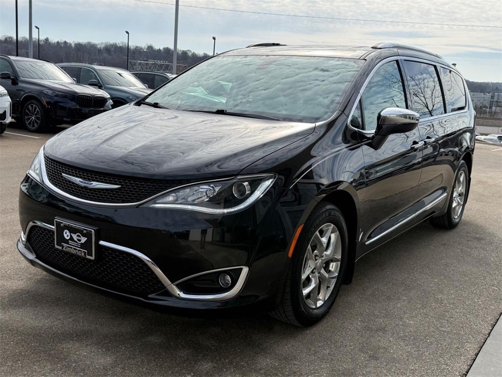 2017 Chrysler Pacifica Limited