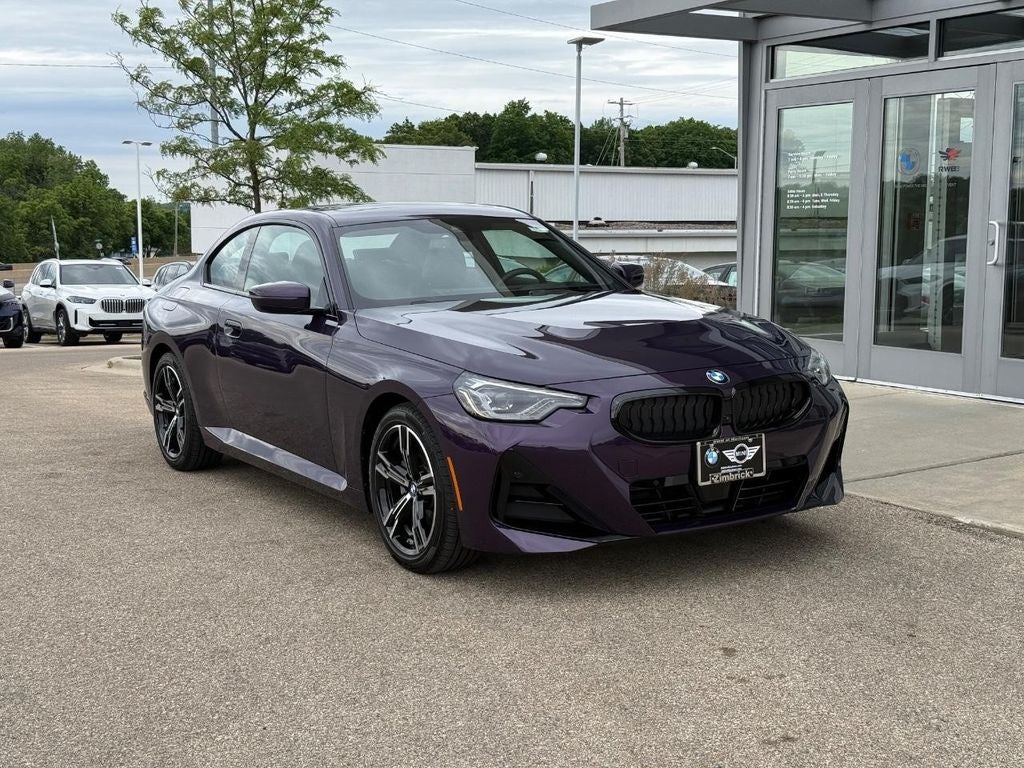 2025 BMW 2 Series 230i xDrive Coupe's photo