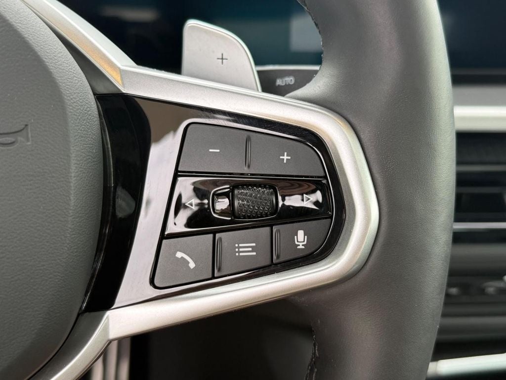 2025 BMW 2 Series 230i xDrive