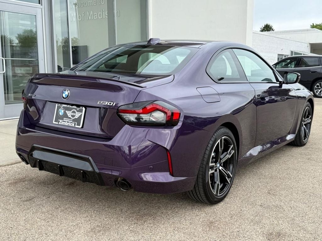 2025 BMW 2 Series 230i xDrive