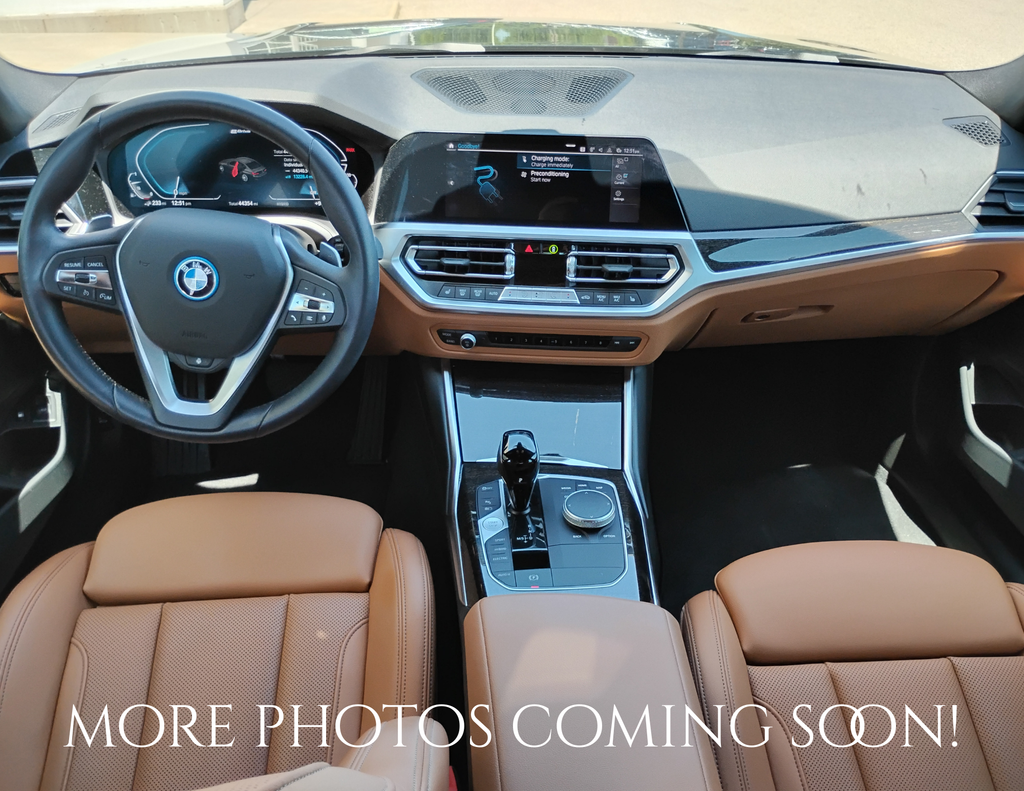 2022 BMW 3 Series 330e xDrive