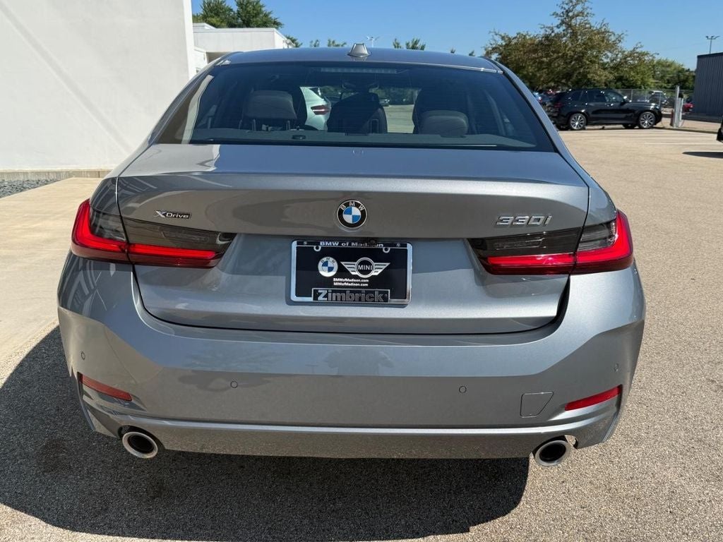 2025 BMW 3 Series 330i xDrive