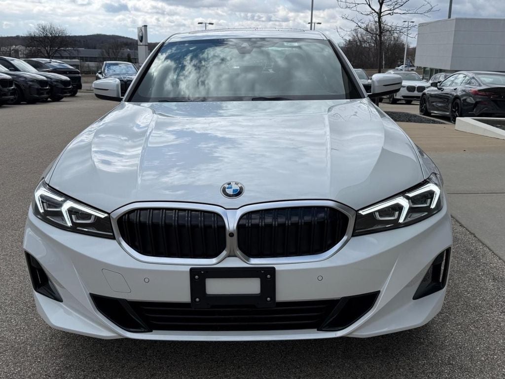 2025 BMW 3 Series 330i xDrive