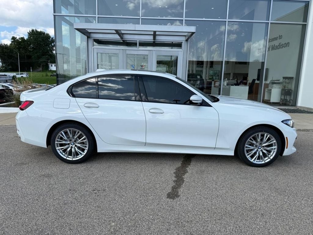2023 BMW 3 Series 330i xDrive