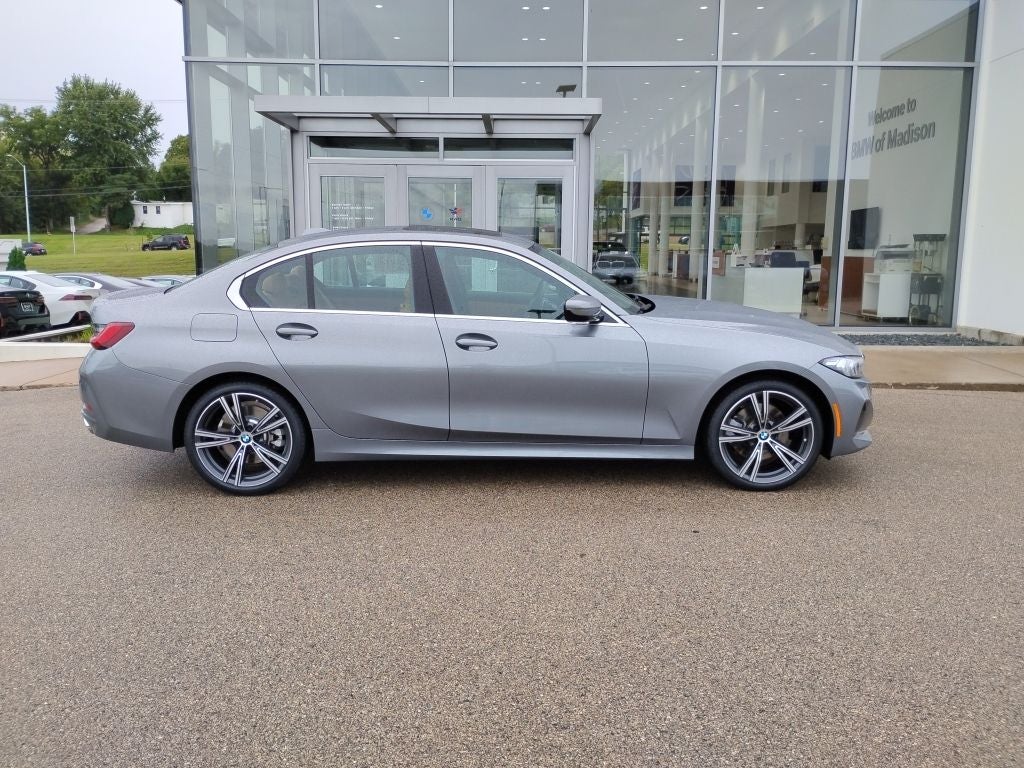 2024 BMW 3 Series 330i xDrive