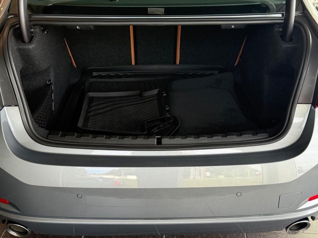 2024 BMW 3 Series 330i xDrive