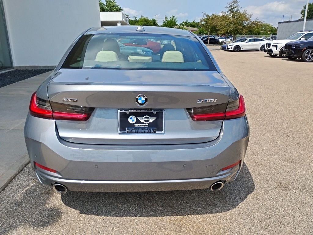 2023 BMW 3 Series 330i xDrive