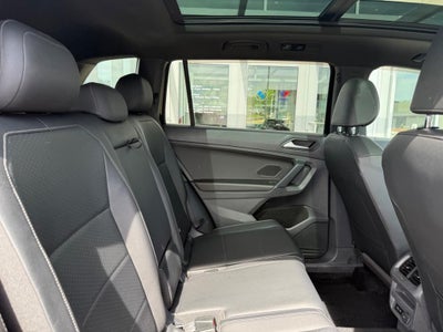2020 Volkswagen Tiguan 2.0T SE R-Line Black 4Motion