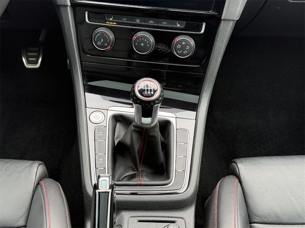 2019 Volkswagen Golf GTI 2.0T SE