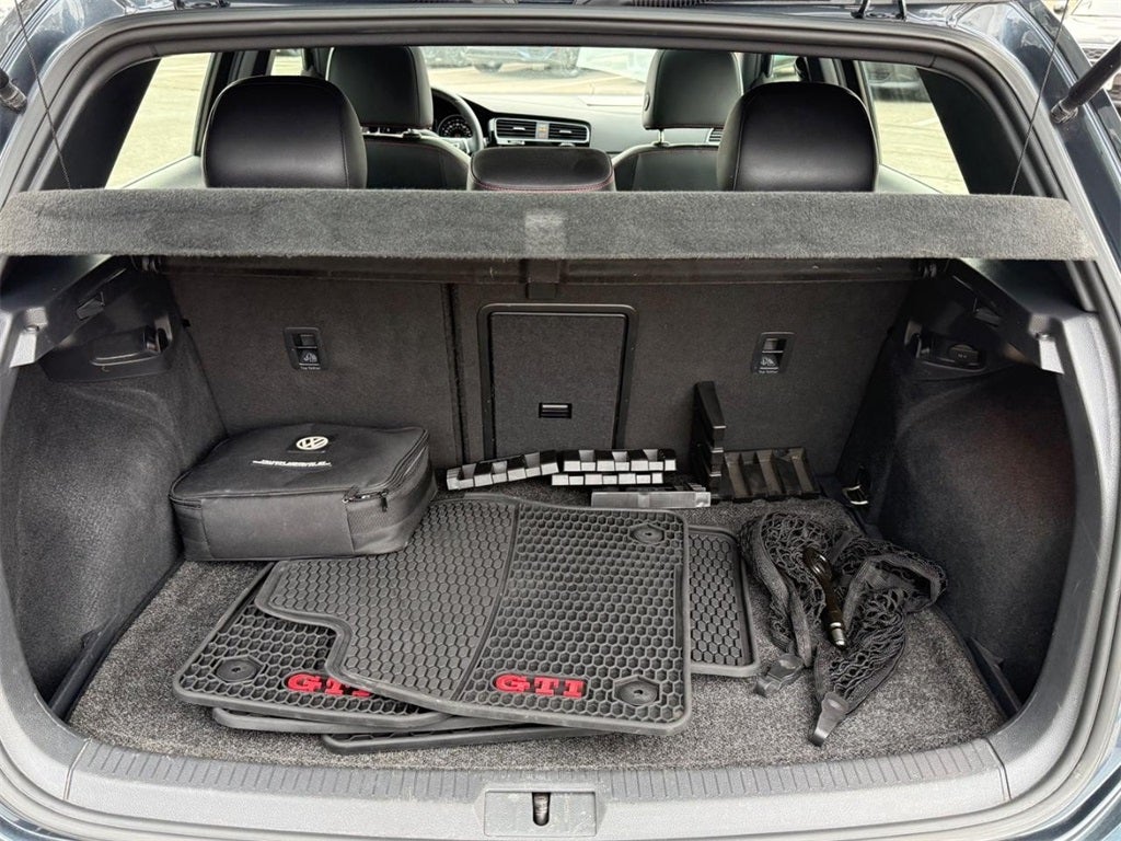 2019 Volkswagen Golf GTI 2.0T SE