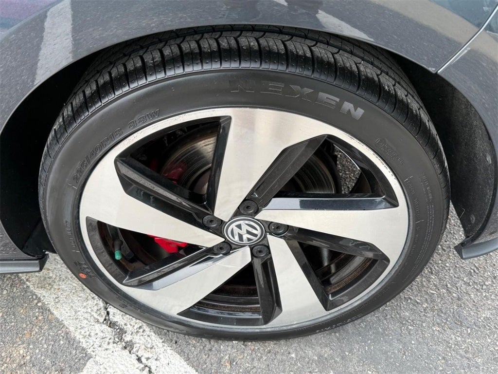 2019 Volkswagen Golf GTI 2.0T SE