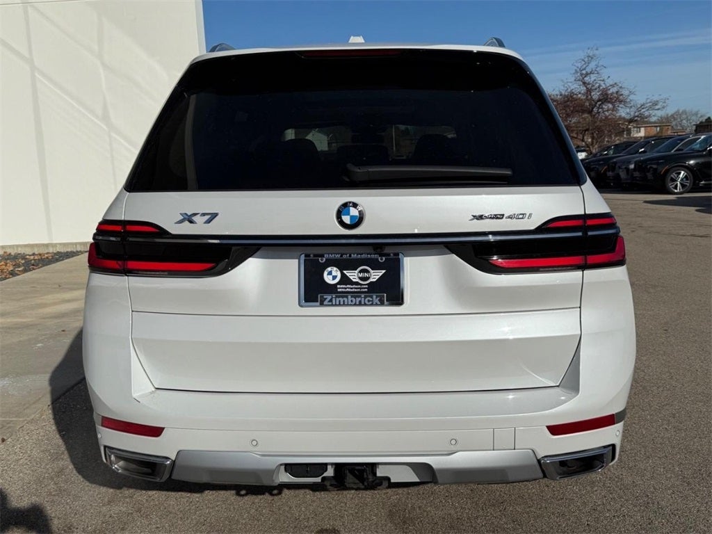 2023 BMW X7 xDrive40i