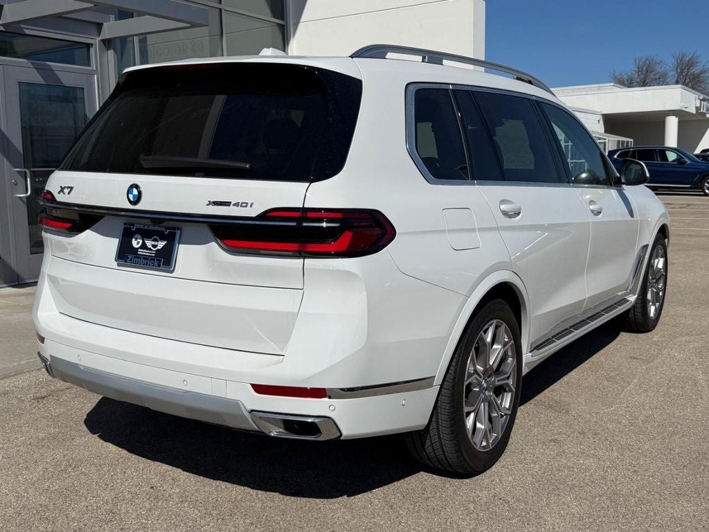 2023 BMW X7 xDrive40i