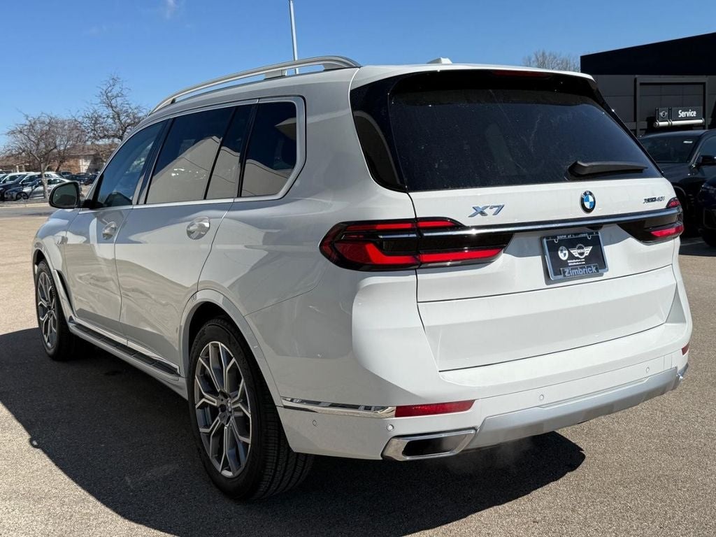 2023 BMW X7 xDrive40i