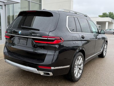 2025 BMW X7 xDrive40i