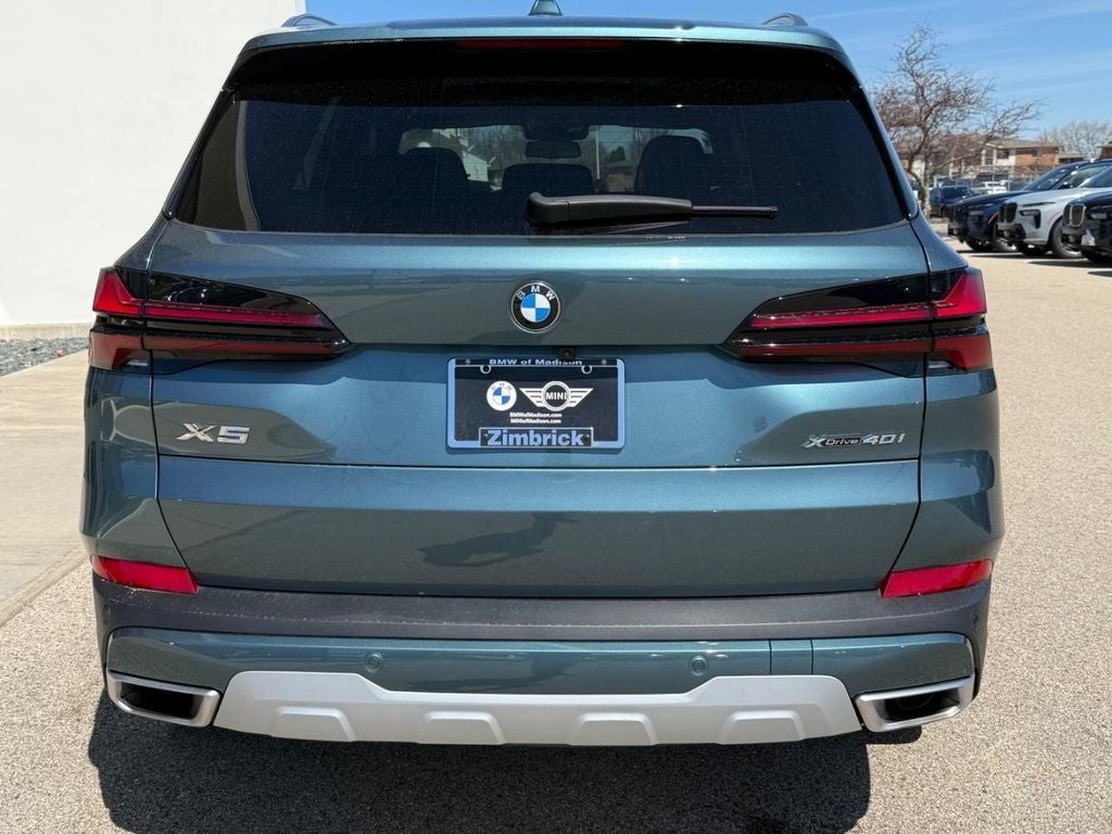 2025 BMW X5 xDrive40i
