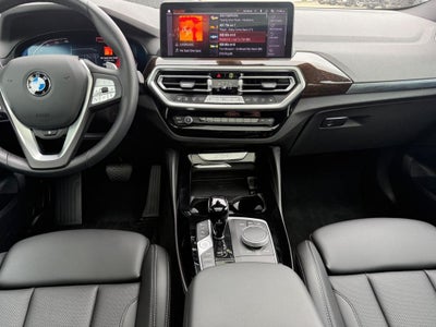 2025 BMW X4 xDrive30i