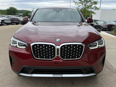 2025 BMW X4 xDrive30i