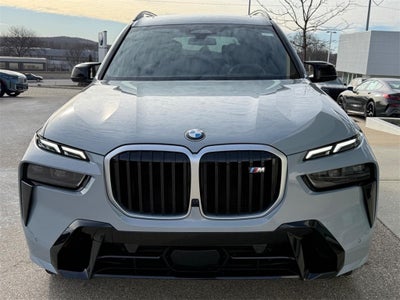 2025 BMW X7 M60i