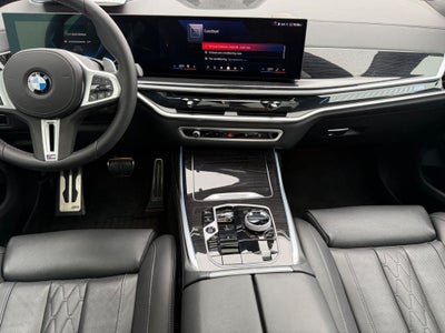 2026 BMW X7 M60i